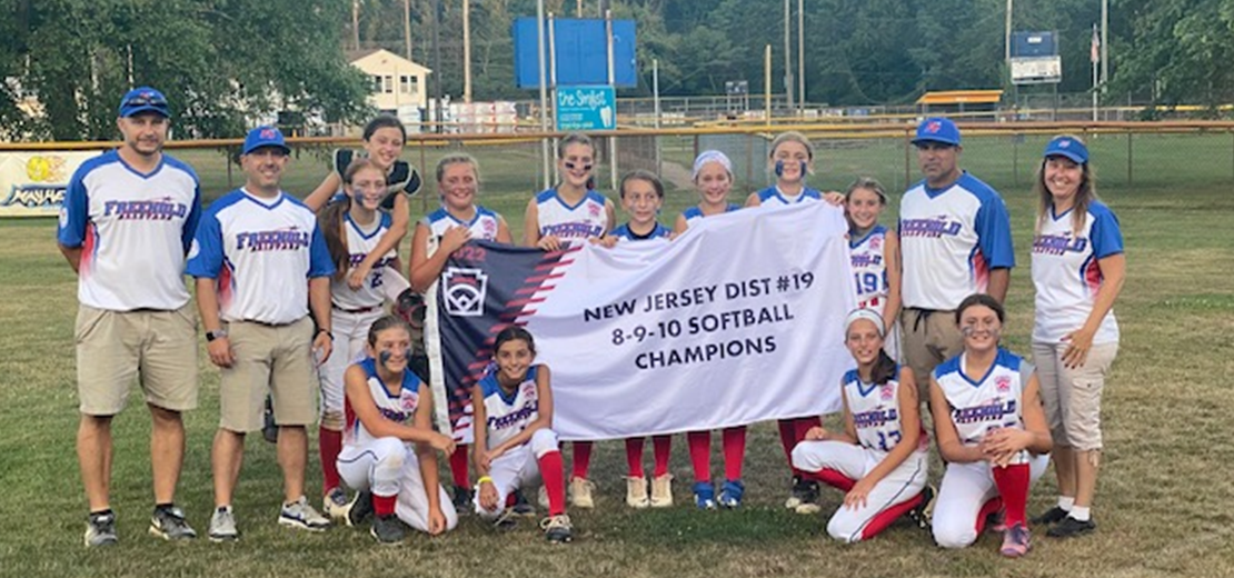 2022 District 19 10 year-old Softball Champions