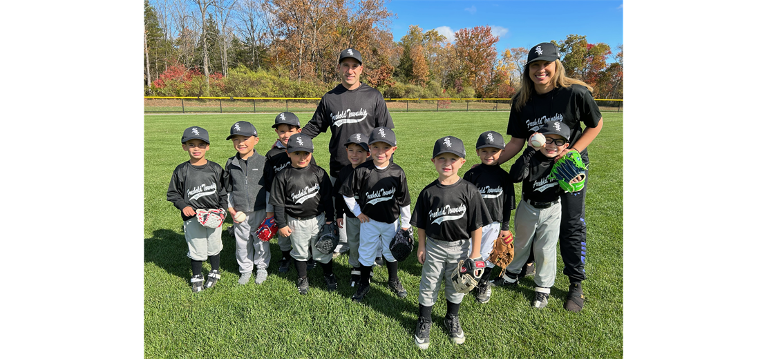 FALL BALL ROOKIE DIVISION PHOTOS!
